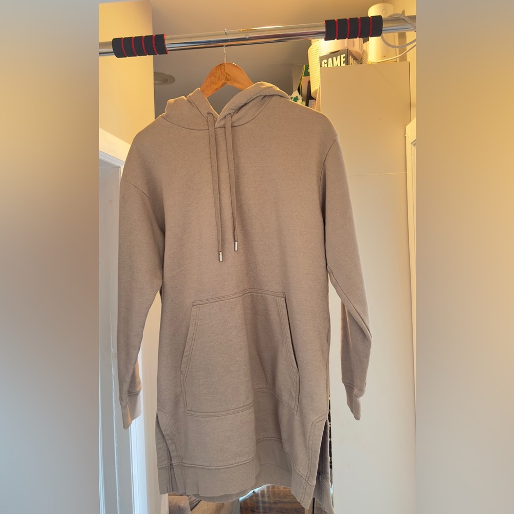 H&M Women's Taupe Hoodie Pullover with Kangaroo Pocket